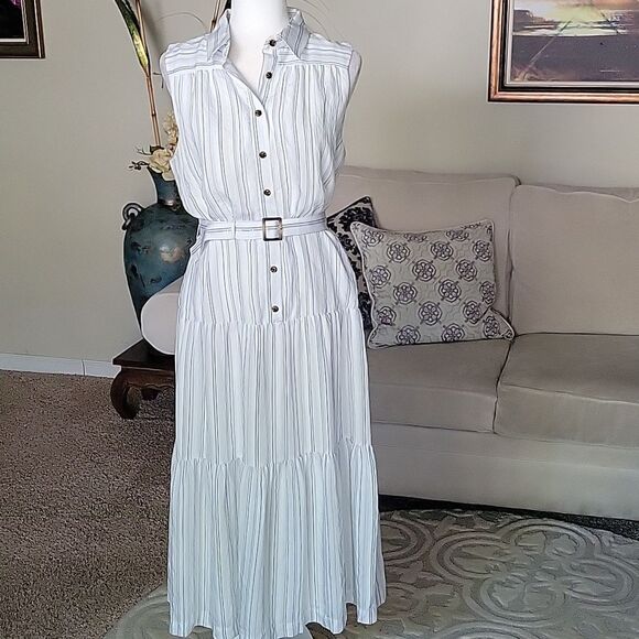 Ann Taylor Tiered Flare Dress Size 12 - Picture 1 of 11